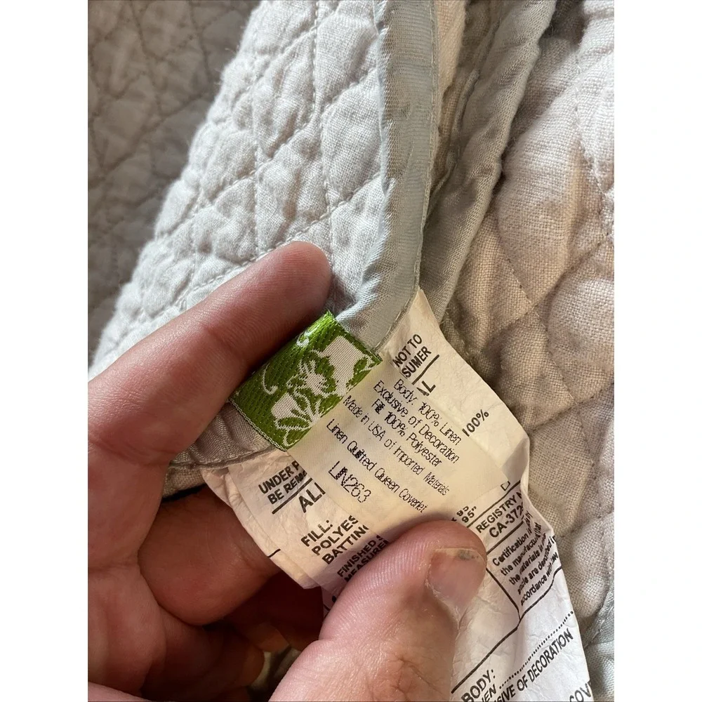 Bella Notte Grey / tan 100% linen Queen quilted coverlet/ bedspread + bed skirt